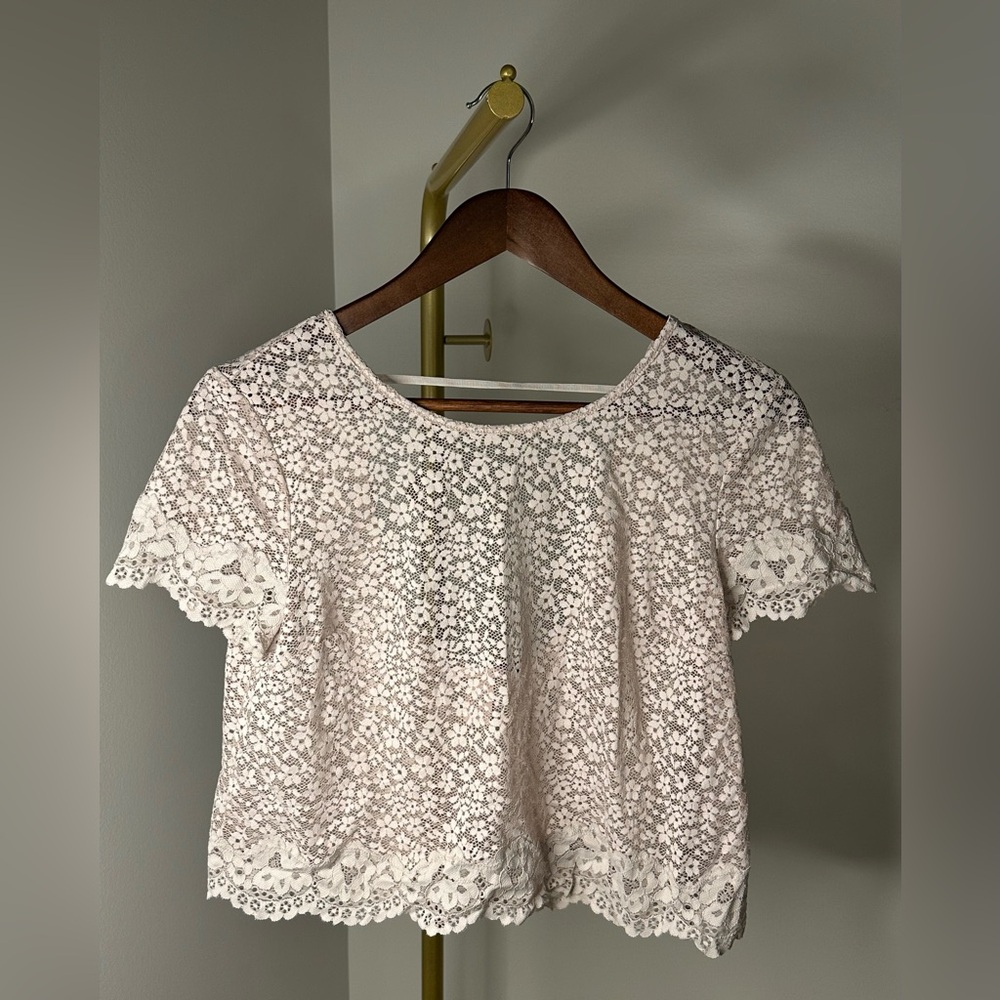 NWT! Victoria's Secret Soft Lavender Lace Blouse
